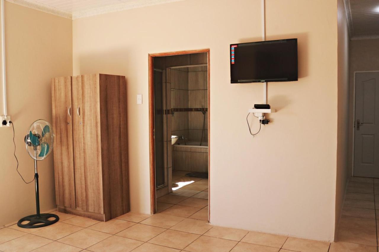 My Guesthouse Kimberley Exterior foto