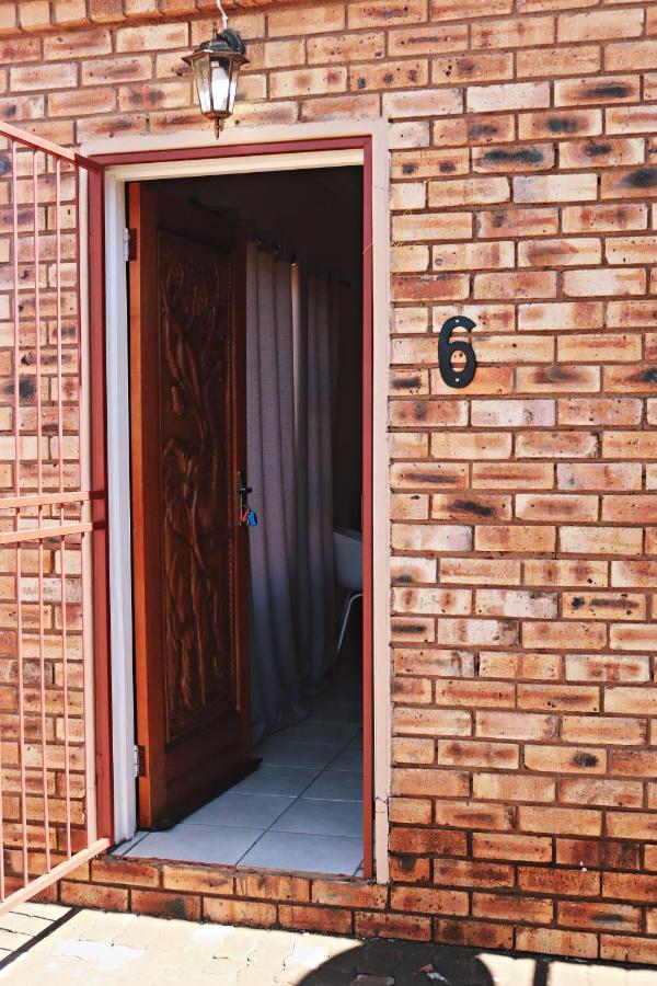 My Guesthouse Kimberley Exterior foto